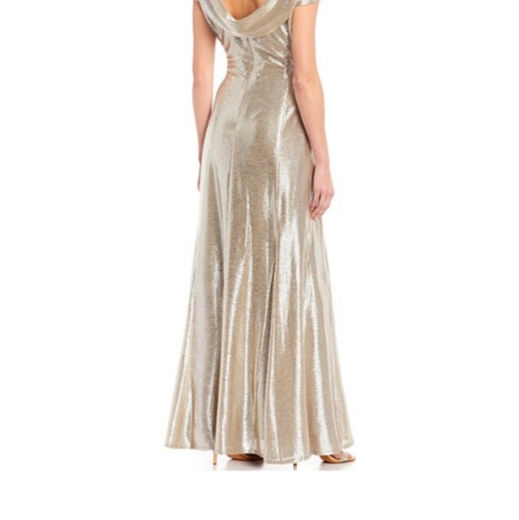 Tahari ASL, Metallic Long Gown, Sz 2 - Picture 2 of 16